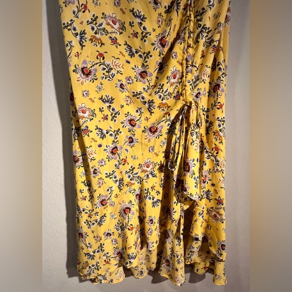 MAX STUDIO YELLOW COTTAGECORE FLORAL CINCHED TIE SIDE ZIP SKIRT MED PREOWNED - Picture 9 of 10